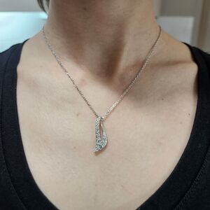 Swarovski Pavé Wave Pendant Necklace – Silver Tone